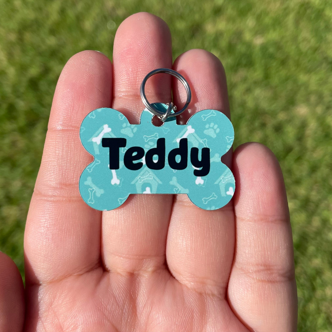 Plaquita de color azul turquesa huellitas